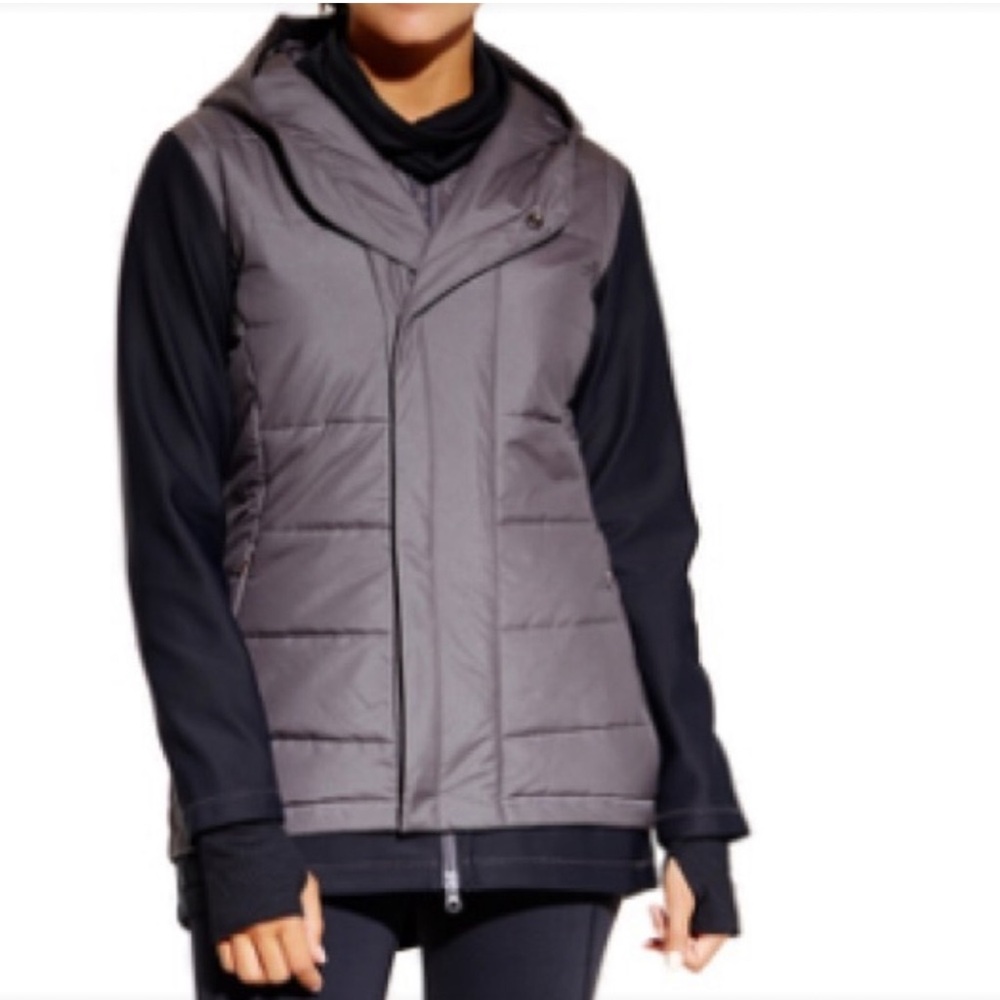 Calia by Carrie Underwood Gray Black Zip Snap Hooded Jacket size Medium